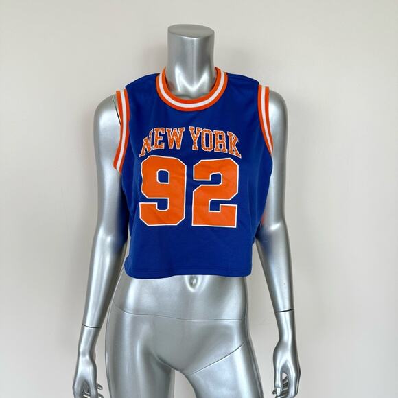 NWT!!! Bundle of women crop tshirts size M - Picture 2 of 7